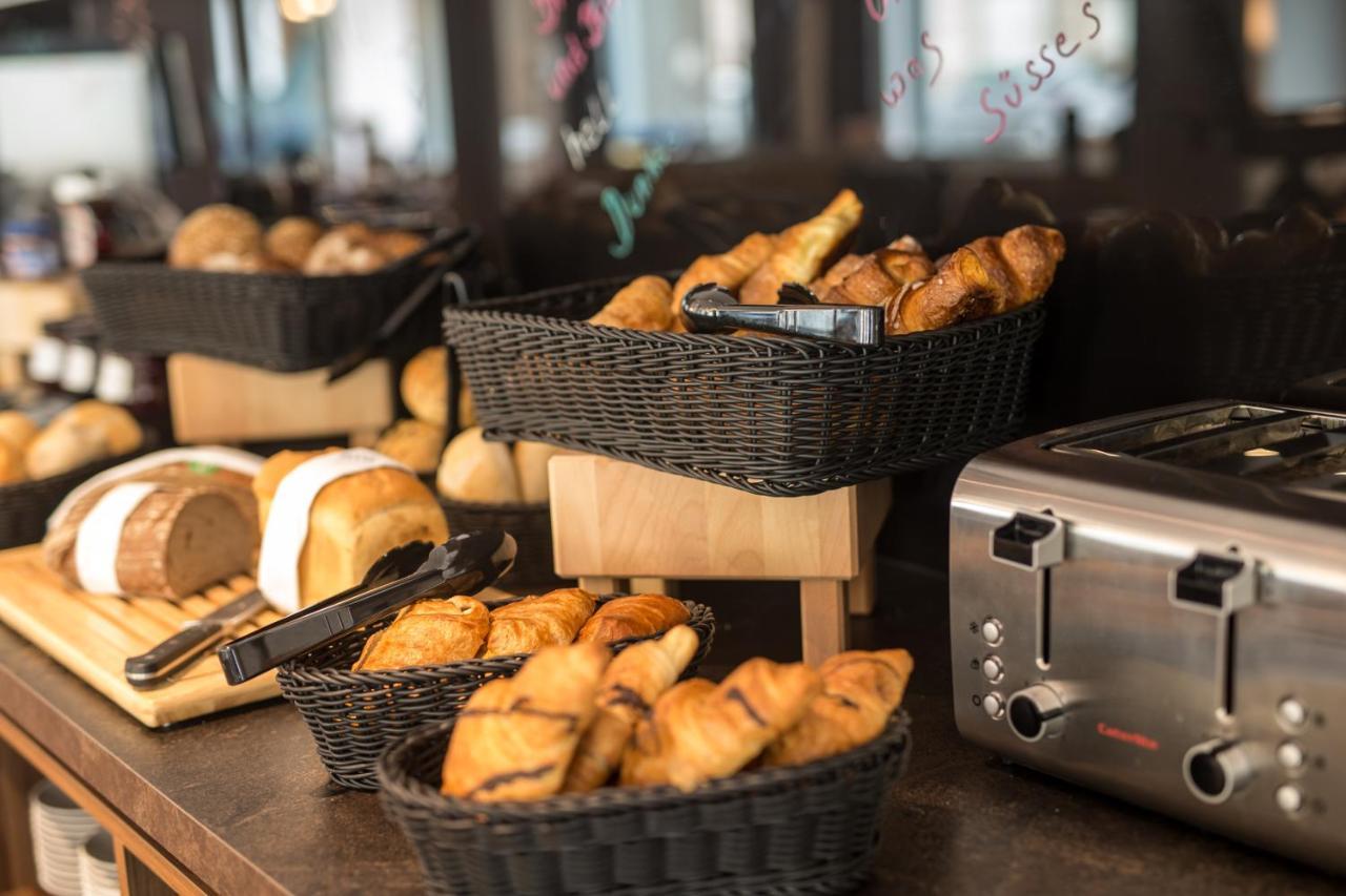 Holiday Inn - The Niu, Rig Luebeck By Ihg Экстерьер фото